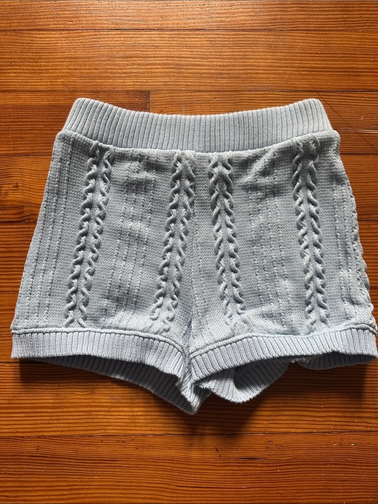 Zara Pants - Zara Knit High-Waist Cable Shorts - Light Gray